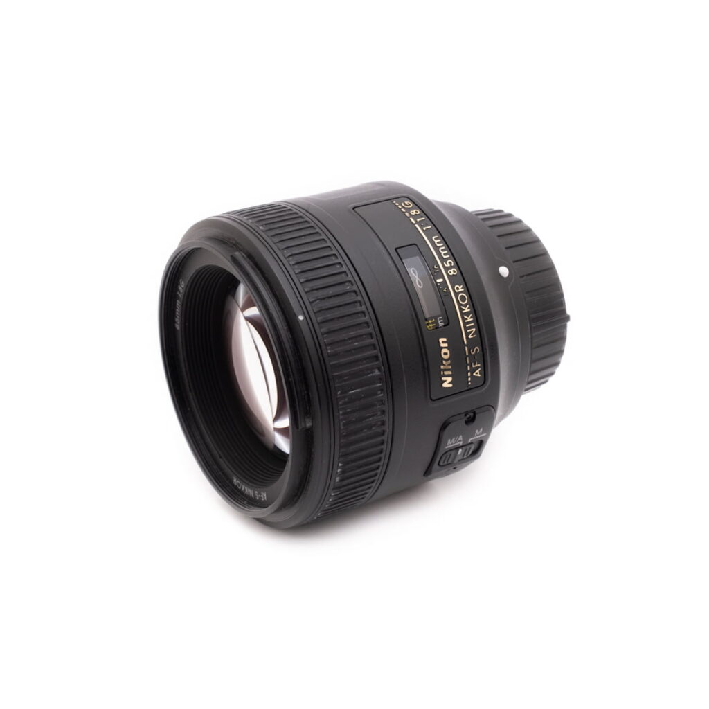 nikon_85-2 Nikon AF-S Nikkor 85mm f/1.8 G - Käytetty