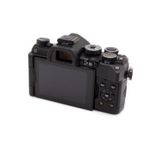 olympus_em5iii-3 Olympus OM-D E-M5 Mark III (SC 1400, Kunto K5, Takuu 6kk) - Käytetty