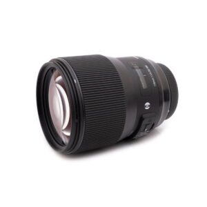 Sigma Art 135mm f/1.8 DG Canon EF - Käytetty