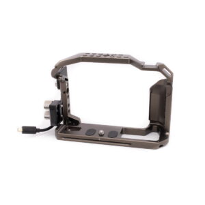 smallrig_xt4-2 SmallRig 2761 Cage for Fujifilm X-T4 (sis.ALV24%) - Käytetty