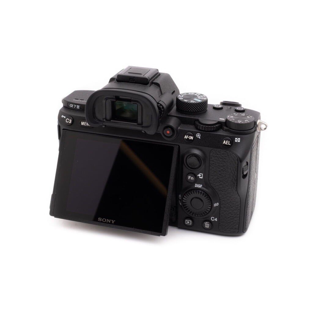 sony_a7iii_2-4 Sony A7 III (SC 8900, Kunto K4.5) – Käytetty