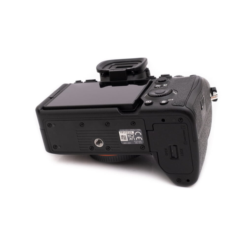 Sony A7 IV (SC 3900, Kunto K5, sis.ALV24%) – Käytetty
