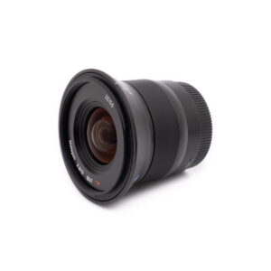 touit_12-2 Zeiss Touit 12mm f/2.8 Distagon T* Sony - Käytetty