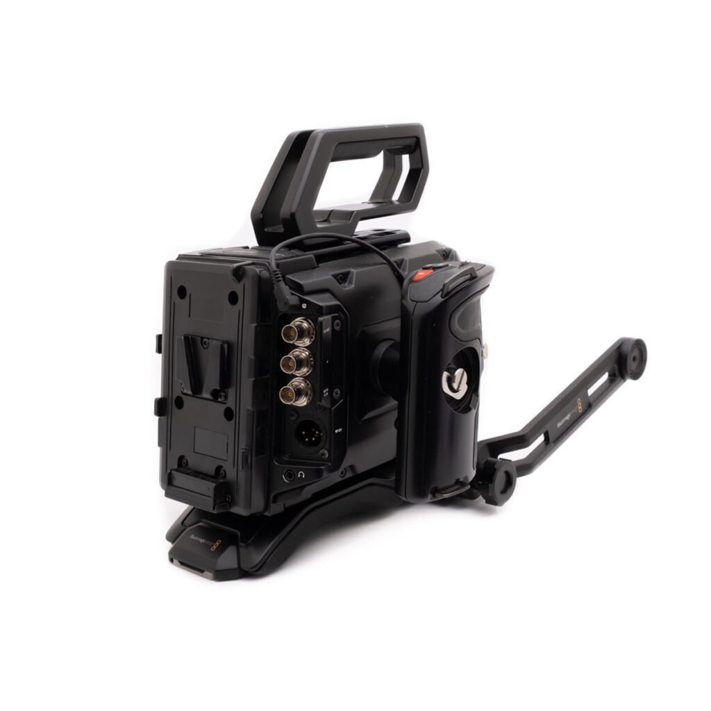 blackmagic_ursa-1 Blackmagic Ursa Mini 4.6K + Shoulder Kit (sis.ALV24%) - Käytetty