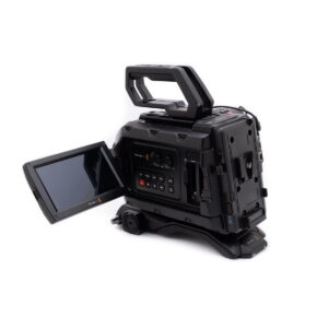 blackmagic_ursa-2 Blackmagic Ursa Mini 4.6K + Shoulder Kit (sis.ALV24%) - Käytetty