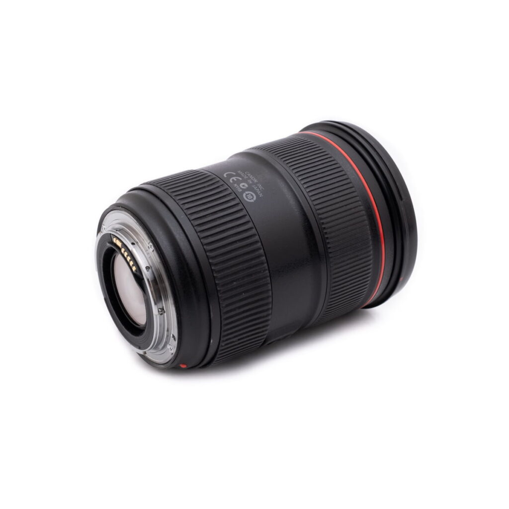 Canon EF 24-70mm f/2.8 L II USM - Käytetty