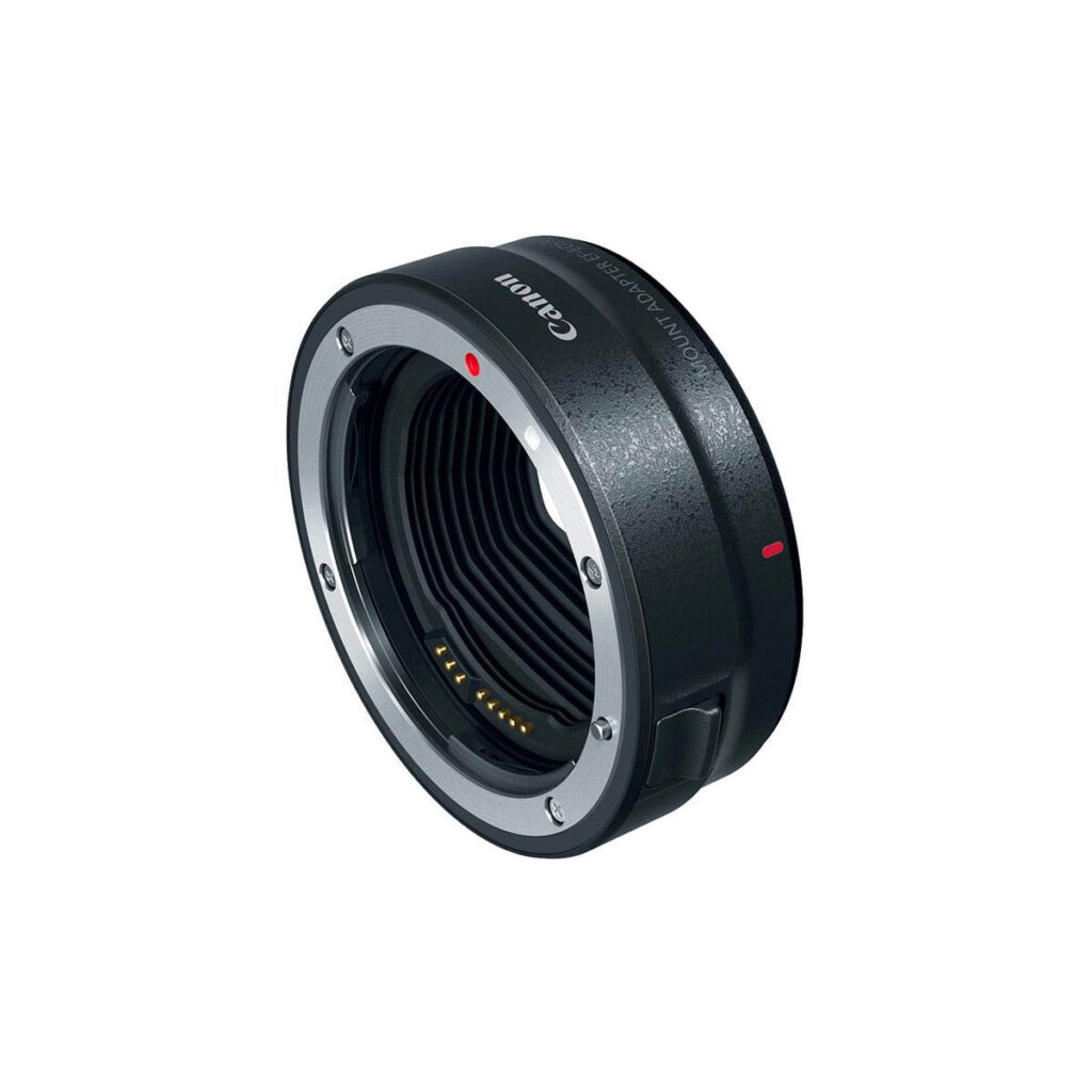 ef-rf-adapter Canon EF - EOS R -adapteri, jossa on musta muotoilu metallisilla korostuksilla ja elektronisilla koskettimilla, näkyy valkoisella pohjalla. Canon-logo ja kohdistuspisteet näkyvät sovittimen pinnalla.