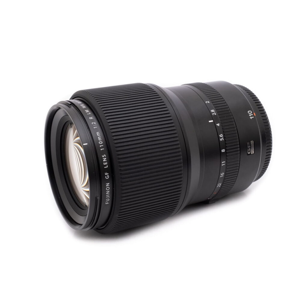 fuji_110-2 Fujifilm Fujinon GF 110mm f/2 R LM WR (sis.ALV24%) - Käytetty