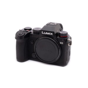 lumix_s5-1 Panasonic Lumix DC-S5 (SC 1000, Kunto K4.5, sis.ALV24%) - Käytetty