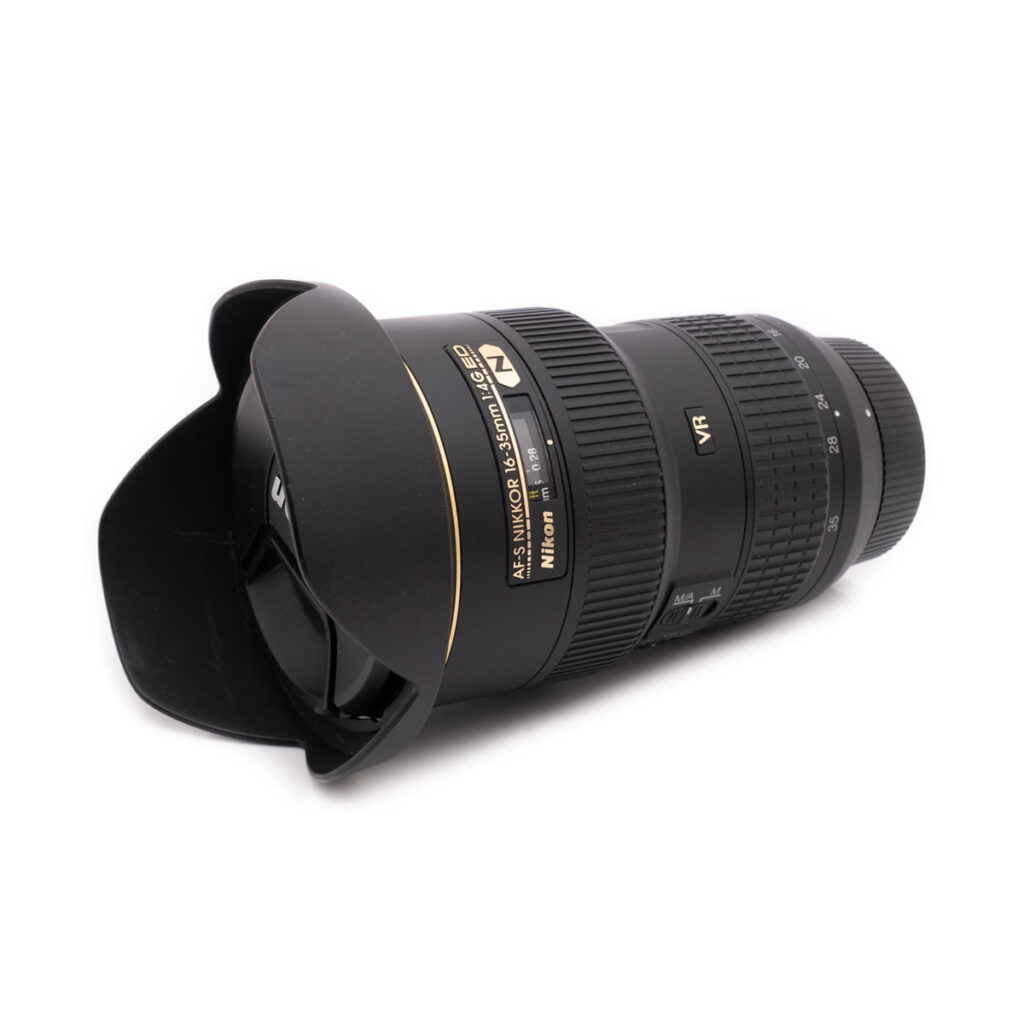 nikon_16-35-1 Nikon AF-S Nikkor 16-35mm f/4 G VR - Käytetty