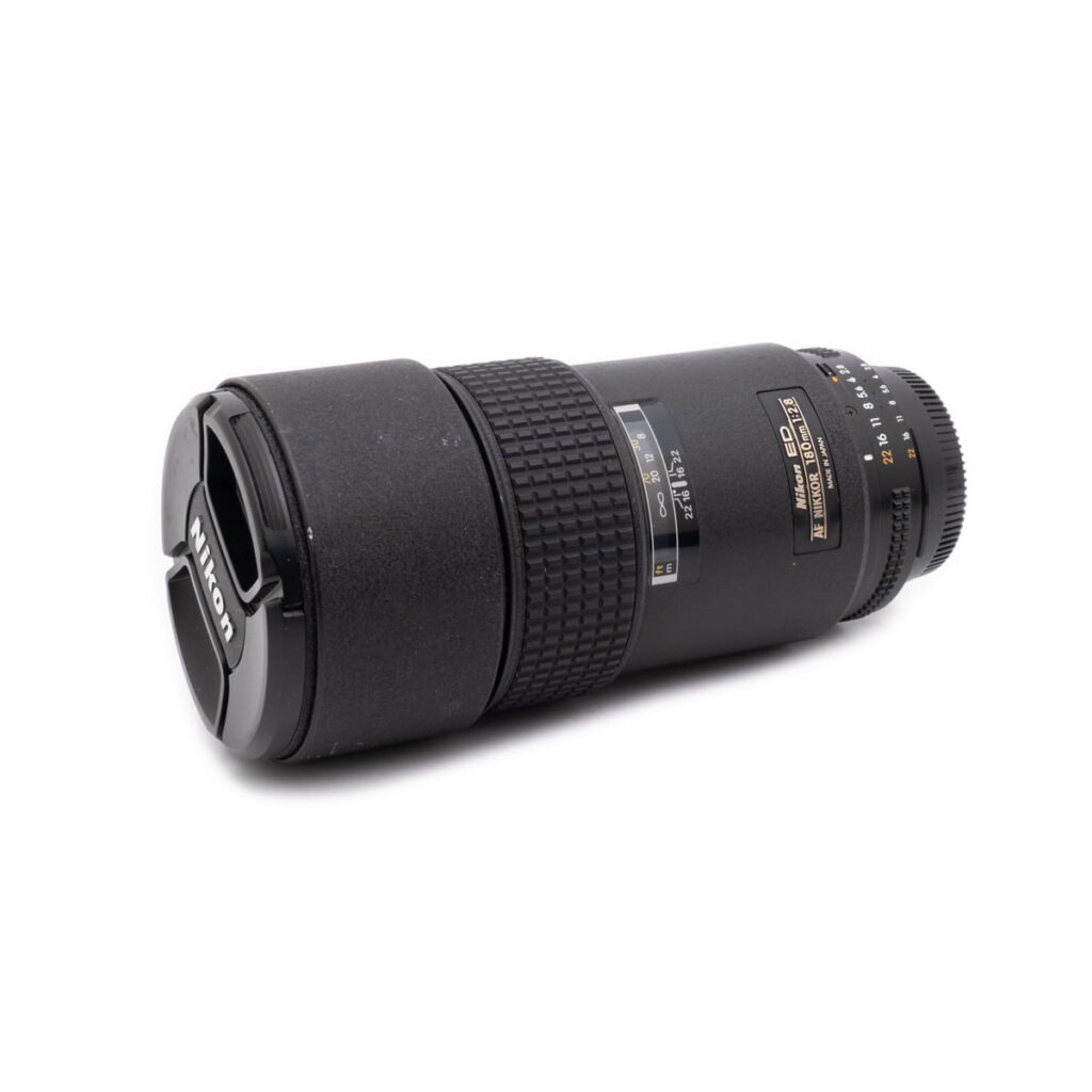 nikon_180-1 Nikon AF Nikkor 180mm f/2.8 IF-ED - Käytetty