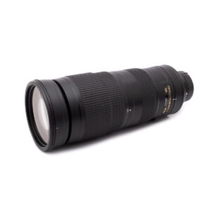 Nikon AF-S Nikkor 200-500mm f/5.6E ED VR - Käytetty