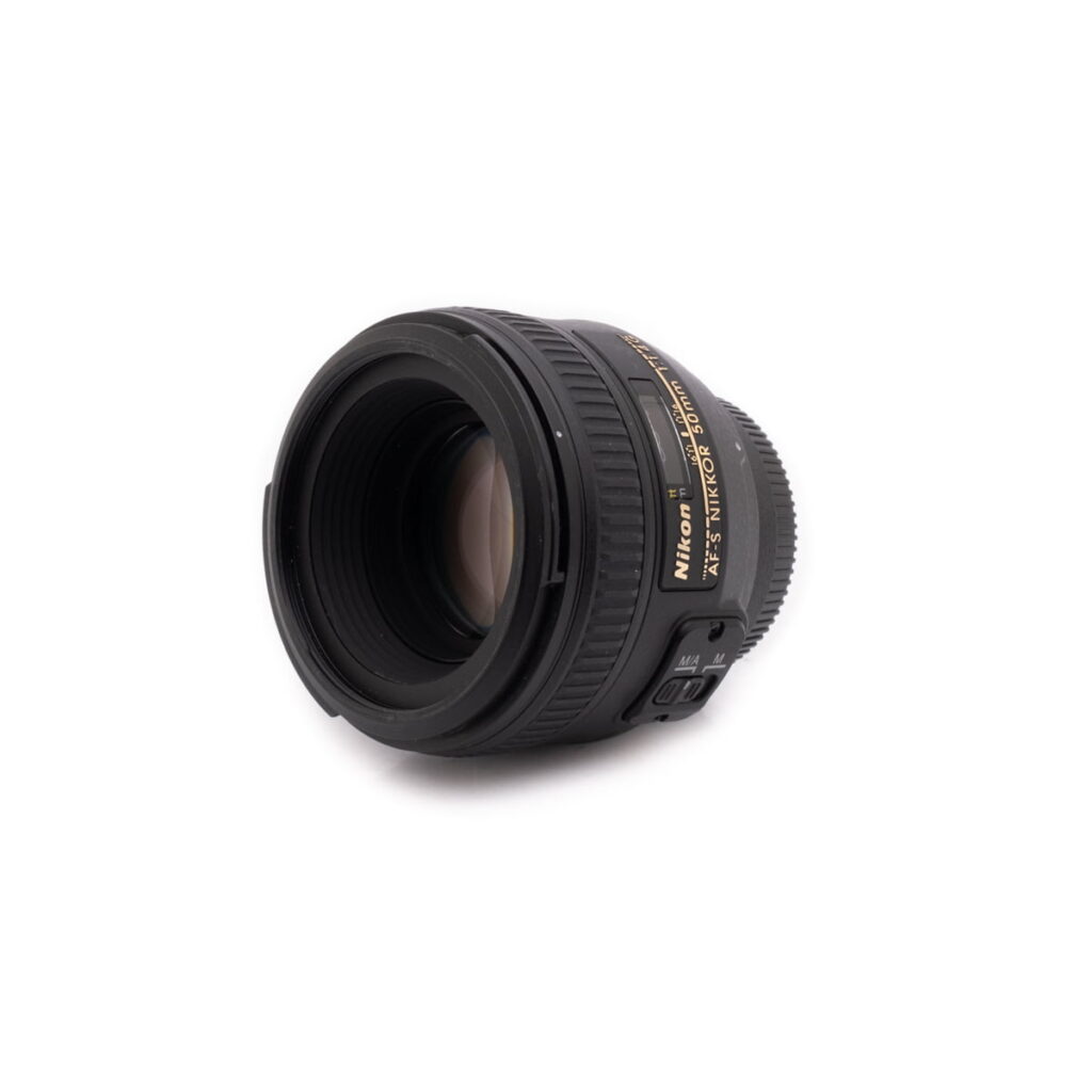 nikon_50-2 Nikon AF-S Nikkor 50mm f/1.4 G - Käytetty