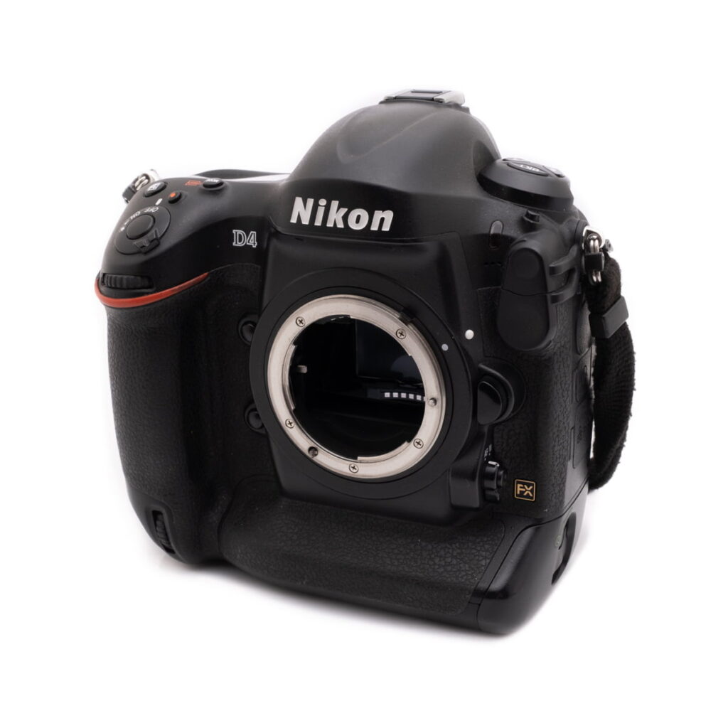 nikon_d4-2 Nikon D4 (SC 43600) - Käytetty