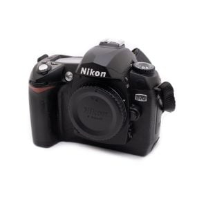 Nikon D70 + 18-70mm – Käytetty Käytetyt kamerat