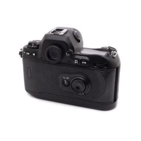 Nikon F100 filmikamera – Käytetty Käytetyt kamerat 2