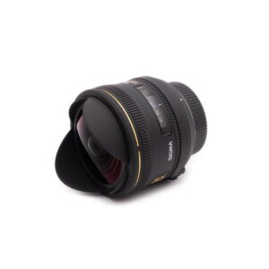 sigma_10-2 Sigma 10mm f/2.8 DC Fisheye Nikon - Käytetty