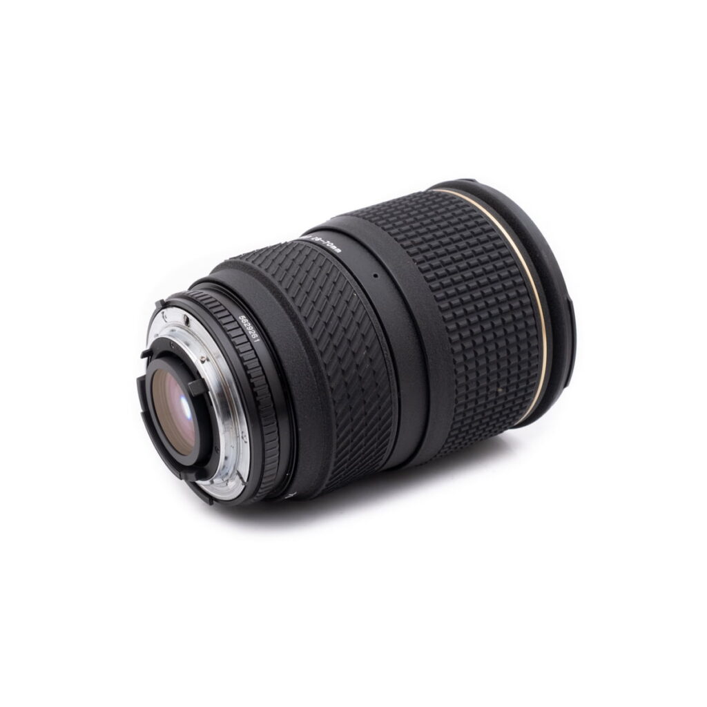 tokina_28-70-3 Tokina AT-X Pro 28-70mm f/2.6-2.8 Nikon - Käytetty