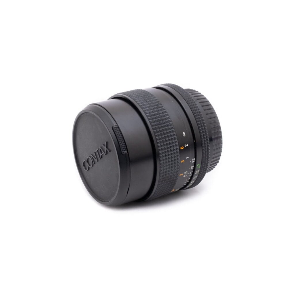 zeiss-1 Zeiss 28mm f/2.8 Distagon T* Contax - Käytetty