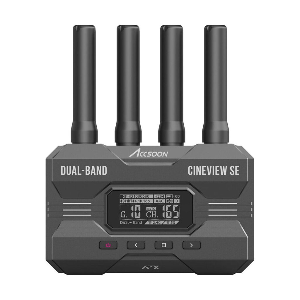 Accsoon_Cineview_SE_004 The black Accsoon CineView SE WiFi Transmission SDI / HDMI receiver has four antennas and a digital front display for technical information.