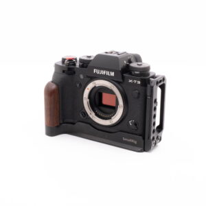 Fujifilm X-T3-2 Fujifilm X-T3 (SC19852) + Smallrig cage - Käytetty