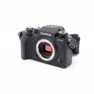 Fujifilm X-T4-2 Fujifilm X-T4 (SC 14818, sis.ALV24%) - Käytetty