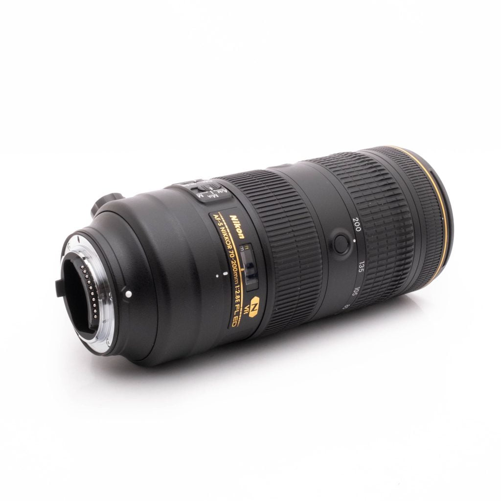 Nikkor 70-200mm FL ED VR-4 Nikon AF-S Nikkor 70-200mm f/2.8E FL ED VR - Käytetty