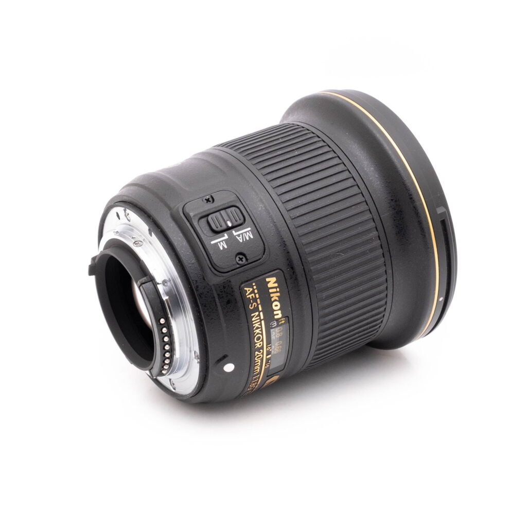Nikkor_20mm_1.8-3 Nikon AF-S Nikkor 20mm f/1.8G ED - Käytetty