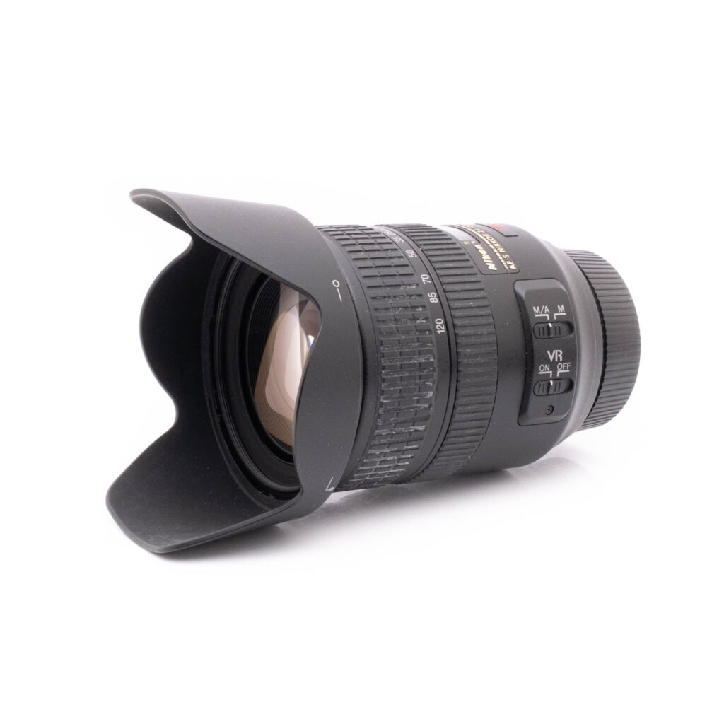 Nikkor_24-120-2 Nikon AF-S Nikkor 24-120mm f/3.5-5.6 VR G ED - Käytetty