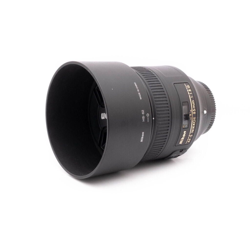 Nikkor_85mm-1 Nikon AF-S Nikkor 85mm f/1.8 G - Käytetty