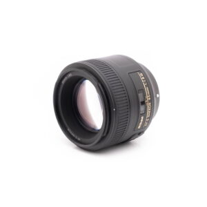 Nikkor_85mm-2 Nikon AF-S Nikkor 85mm f/1.8 G - Käytetty