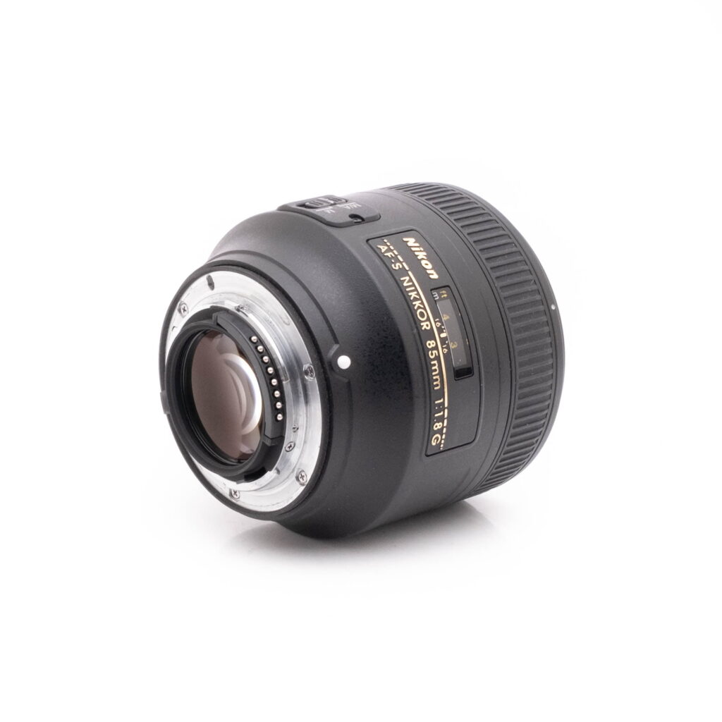 Nikkor_85mm-3 Nikon AF-S Nikkor 85mm f/1.8 G - Käytetty