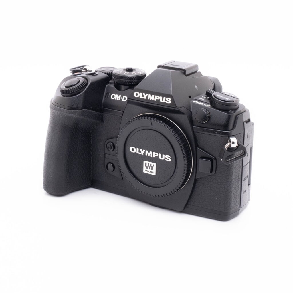 Olympus OM-D-1-2 Olympus OM-D E-M1 Mark II (SC 3962) - Käytetty