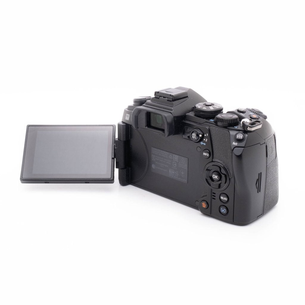 Olympus OM-D-3 Olympus OM-D E-M1 Mark II (SC 12320) - Käytetty