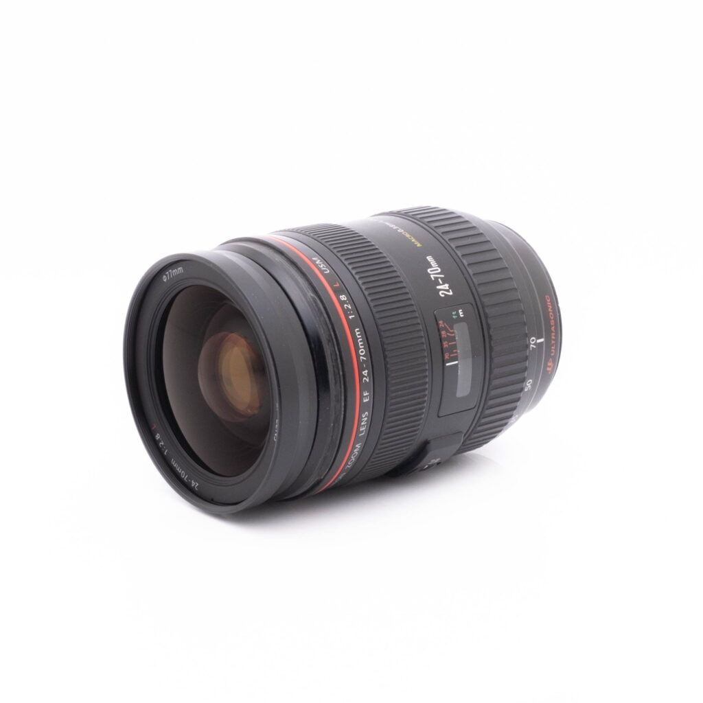 Canon 24-70mm f28-2 Canon EF 24-70mm f/2.8 L USM (sis.ALV24%) - Käytetty