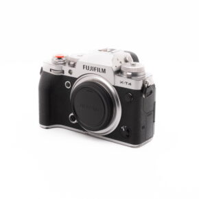 Fuji X-T4-1-2 Fujifilm X-T4 (SC 12465) - Used