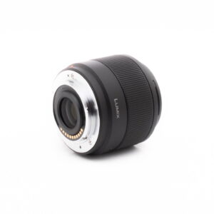 Lumix 25mm-3 Panasonic Lumix 25mm f/1.7 - Käytetty