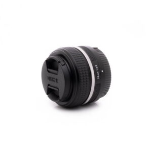 Nikkor 28mm f28-1 Nikon Nikkor Z 28mm f/2.8 SE - Käytetty