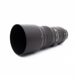 Nikon AF-S Nikkor 300mm f14 E PF ED-1 Nikon AF-S Nikkor 300mm f/4 E PF ED VR - Käytetty