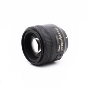 Nikon AF-S Nikkor 85mm f18-2 Nikon AF-S Nikkor 85mm f/1.8 G - Käytetty