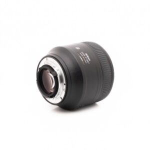 Nikon AF-S Nikkor 85mm f18-3 Nikon AF-S Nikkor 85mm f/1.8 G - Käytetty