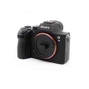 Sony A7III-1 Sony A7 III (SC 15000, sis.ALV24%) - Käytetty