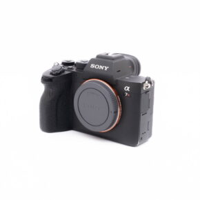 Sony A7R IV-1-3 Sony A7R IV (SC 146000, sis.ALV24%) - Käytetty
