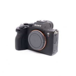 Sony A7R IV (SC 146000, sis.ALV24%) – Käytetty