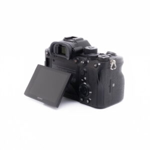 Sony A7R IV (SC 146000, sis.ALV24%) – Käytetty