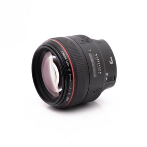 Canon EF 85mm f12 L II USM-1 Canon EF 85mm f/1.2 L II USM - Käytetty