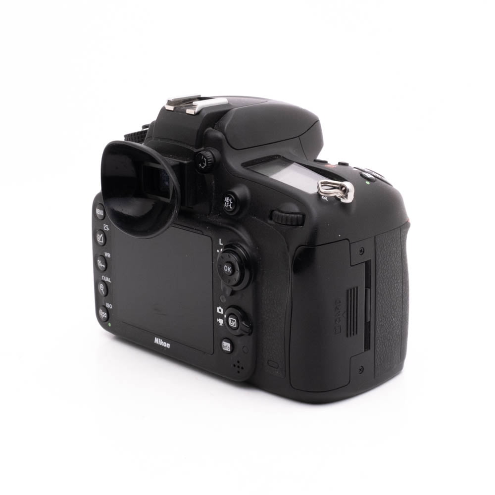 Nikon D600 (SC 23000) - Käytetty