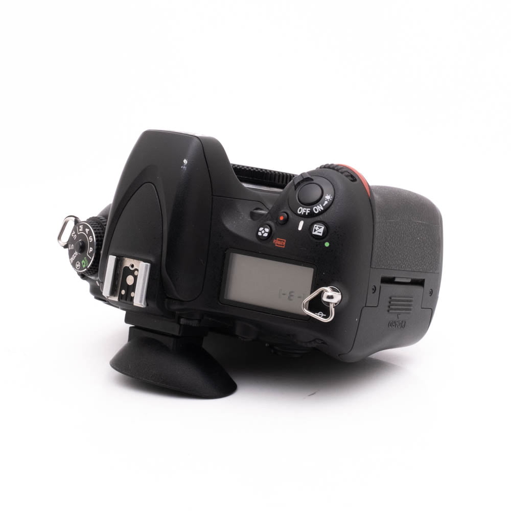 Nikon D600 (SC 23000) - Käytetty