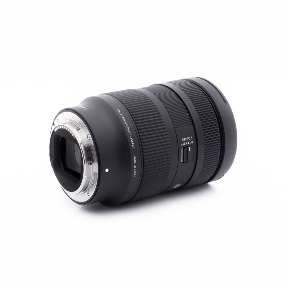 Sigma 28-70mm f28 DG DN Sony-3-2 Sigma 28-70mm f/2.8 DG DN C Sony E (Kunto K5, sis.ALV24%) - Käytetty