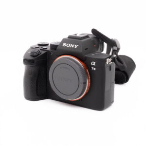 Sony A7 III-1-4 Sony A7 III (SC 5000, sis.ALV24%) – Käytetty